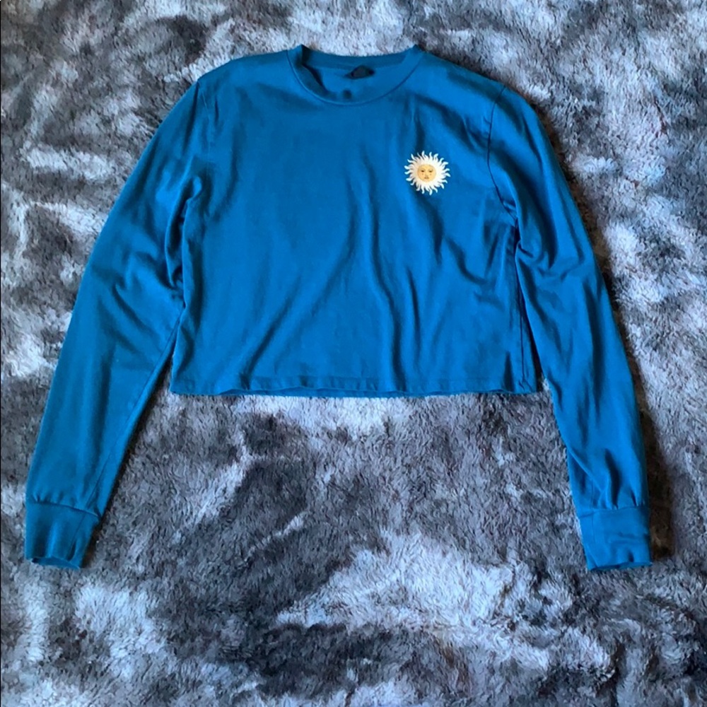 Urban Outfitters Long-Sleeve Cropped Shirt